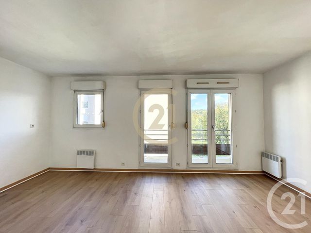 Appartement Studio &agrave; louer - 1 pi&egrave;ce - 26,12 m2 - Melun - 77 - ILE-DE-FRANCE