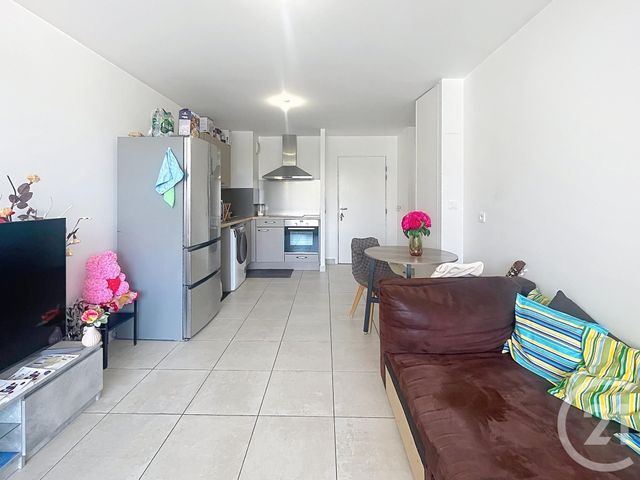 Appartement T2 &agrave; vendre - 2 pi&egrave;ces - 42,58 m2 - Melun - 77 - ILE-DE-FRANCE