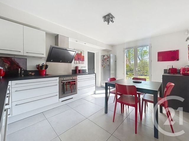 Maison &agrave; vendre - 8 pi&egrave;ces - 199,36 m2 - Rubelles - 77 - ILE-DE-FRANCE