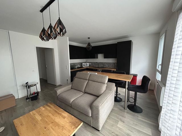 Appartement F3 à louer DAMMARIE LES LYS