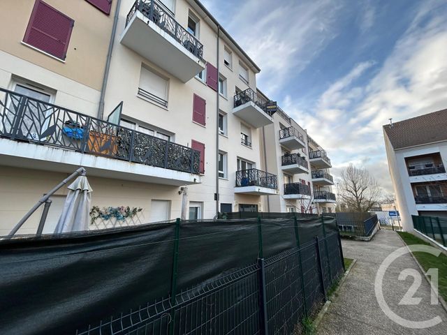 Appartement F3 &agrave; louer - 3 pi&egrave;ces - 63,60 m2 - Dammarie Les Lys - 77 - ILE-DE-FRANCE