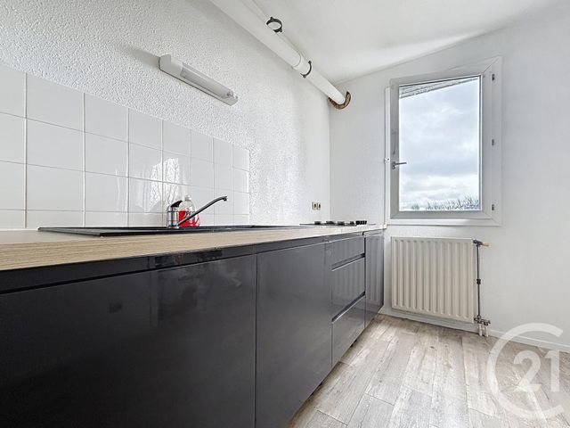Appartement F2 &agrave; louer - 2 pi&egrave;ces - 47,01 m2 - Melun - 77 - ILE-DE-FRANCE