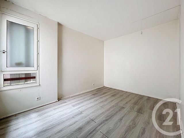 Appartement F4 &agrave; vendre - 4 pi&egrave;ces - 88,16 m2 - Le Mee Sur Seine - 77 - ILE-DE-FRANCE