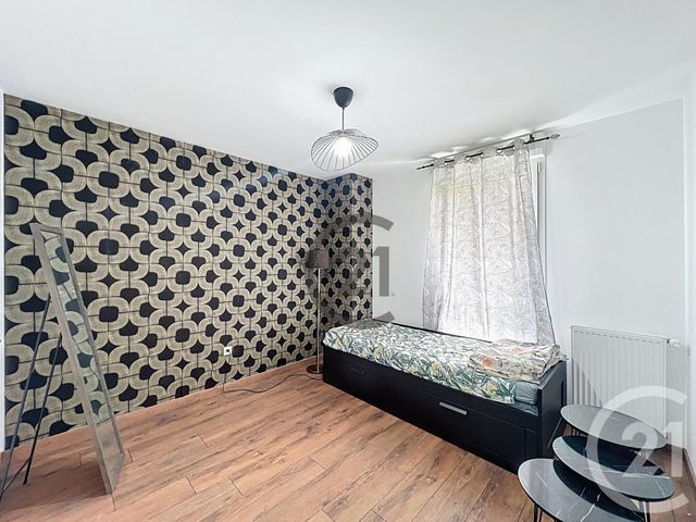 Appartement F3 &agrave; louer - 3 pi&egrave;ces - 57,19 m2 - Le Mee Sur Seine - 77 - ILE-DE-FRANCE