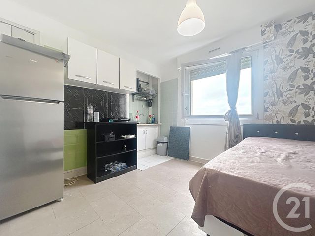 Appartement Studio &agrave; vendre - 1 pi&egrave;ce - 19,25 m2 - Melun - 77 - ILE-DE-FRANCE