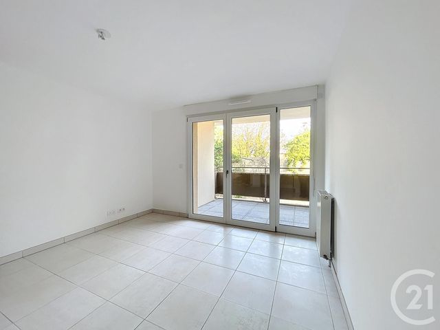 Appartement F2 &agrave; louer - 2 pi&egrave;ces - 40,25 m2 - Dammarie Les Lys - 77 - ILE-DE-FRANCE