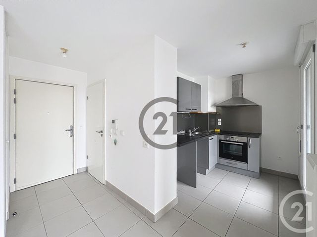 Appartement F3 &agrave; louer - 3 pi&egrave;ces - 59,20 m2 - Melun - 77 - ILE-DE-FRANCE