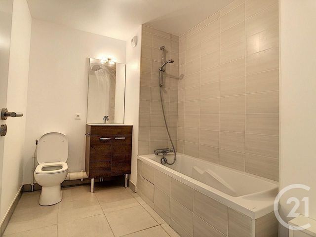 Appartement F3 &agrave; louer - 3 pi&egrave;ces - 59,20 m2 - Melun - 77 - ILE-DE-FRANCE