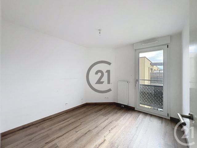 Appartement F4 &agrave; louer - 4 pi&egrave;ces - 69,30 m2 - Melun - 77 - ILE-DE-FRANCE