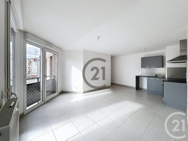 Appartement F4 &agrave; louer - 4 pi&egrave;ces - 69,30 m2 - Melun - 77 - ILE-DE-FRANCE