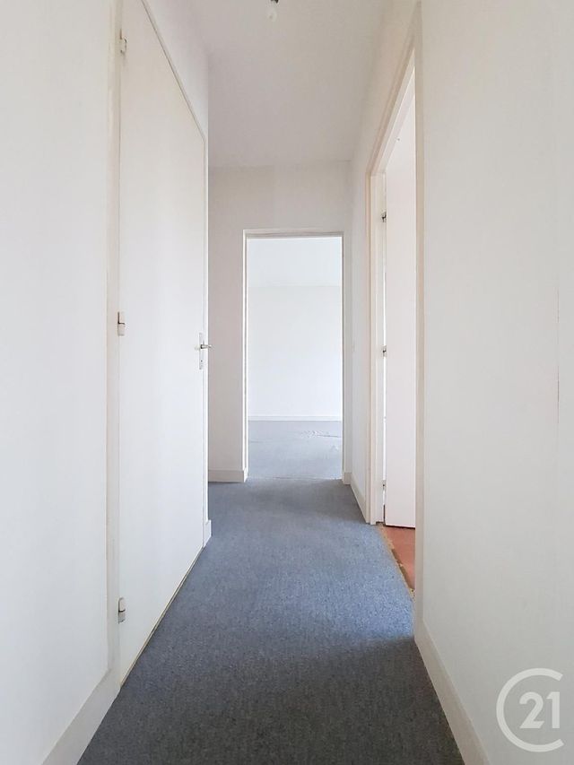 Appartement F2 &agrave; vendre - 2 pi&egrave;ces - 42,76 m2 - Vaux Le Penil - 77 - ILE-DE-FRANCE