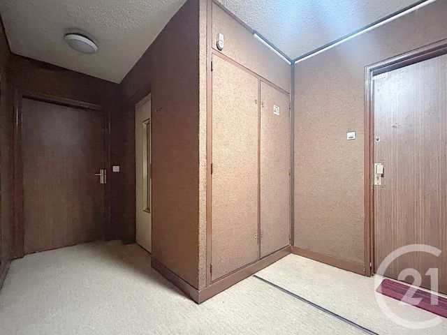 Appartement F3 &agrave; vendre - 4 pi&egrave;ces - 75,23 m2 - Melun - 77 - ILE-DE-FRANCE