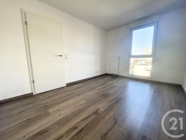 Appartement F2 &agrave; louer - 2 pi&egrave;ces - 43,60 m2 - Melun - 77 - ILE-DE-FRANCE