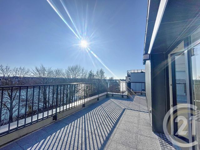 Appartement F4 &agrave; louer - 3 pi&egrave;ces - 78,10 m2 - Le Mee Sur Seine - 77 - ILE-DE-FRANCE