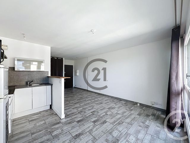 Appartement F1 &agrave; louer - 1 pi&egrave;ce - 28,58 m2 - Le Mee Sur Seine - 77 - ILE-DE-FRANCE