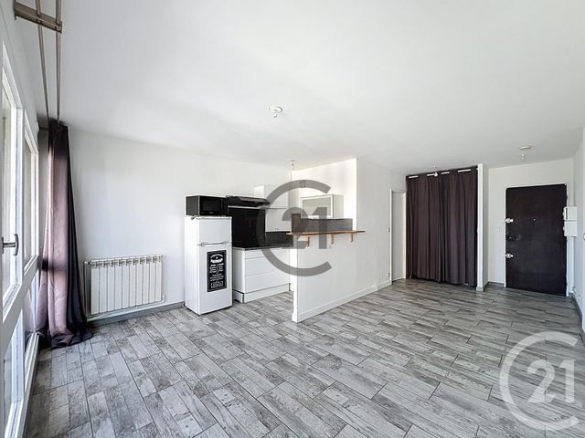 Appartement F1 à louer LE MEE SUR SEINE