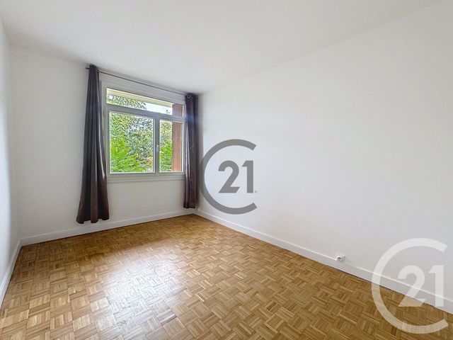 Appartement F3 &agrave; louer - 3 pi&egrave;ces - 60,34 m2 - St Fargeau Ponthierry - 77 - ILE-DE-FRANCE