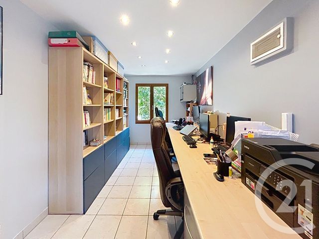 Maison &agrave; vendre - 6 pi&egrave;ces - 139,21 m2 - Vaux Le Penil - 77 - ILE-DE-FRANCE