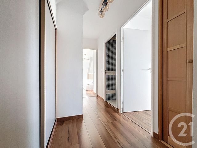 Appartement F3 &agrave; louer - 3 pi&egrave;ces - 86,87 m2 - Melun - 77 - ILE-DE-FRANCE