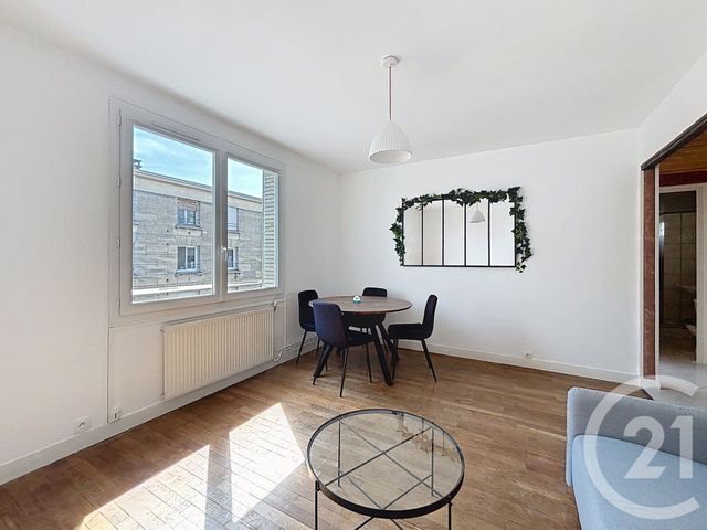 Appartement F3 &agrave; louer - 3 pi&egrave;ces - 52,34 m2 - Melun - 77 - ILE-DE-FRANCE