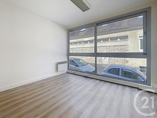 Appartement F4 &agrave; vendre - 5 pi&egrave;ces - 83,76 m2 - Melun - 77 - ILE-DE-FRANCE