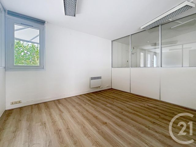 Appartement F4 &agrave; vendre - 5 pi&egrave;ces - 83,76 m2 - Melun - 77 - ILE-DE-FRANCE
