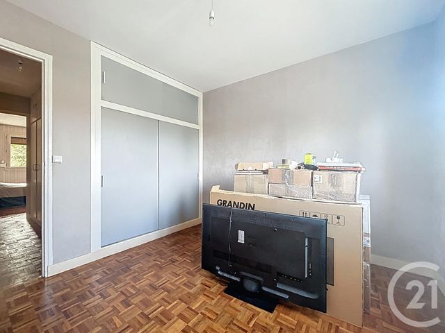 Appartement F3 &agrave; vendre - 3 pi&egrave;ces - 59,85 m2 - Melun - 77 - ILE-DE-FRANCE