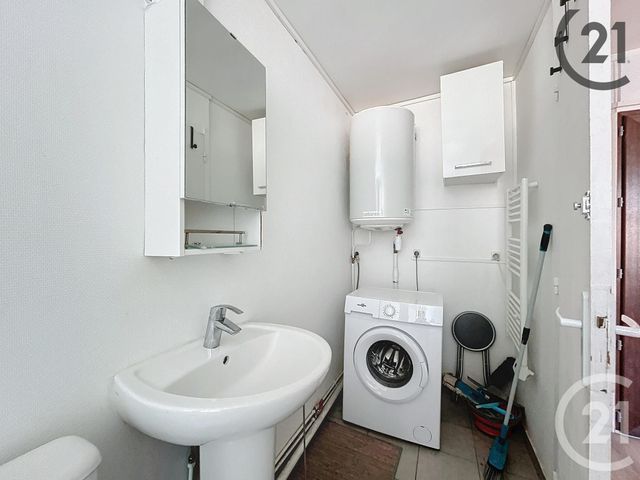 Appartement F1 &agrave; louer - 1 pi&egrave;ce - 23,24 m2 - Melun - 77 - ILE-DE-FRANCE