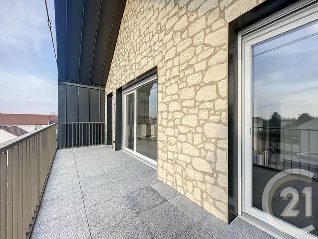 Appartement F3 &agrave; louer - 3 pi&egrave;ces - 60,85 m2 - Rubelles - 77 - ILE-DE-FRANCE