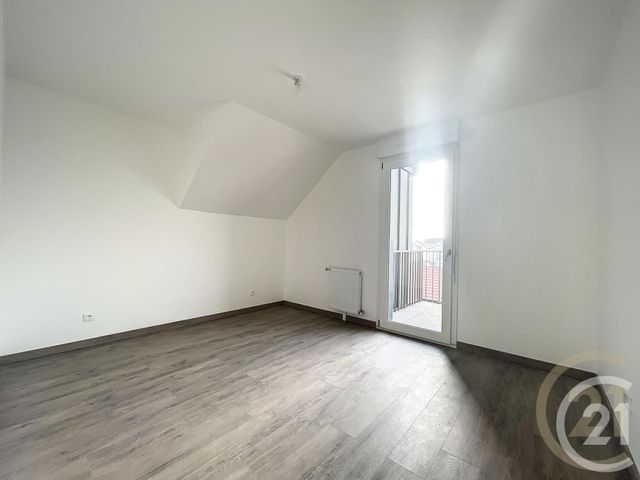 Appartement F3 &agrave; louer - 3 pi&egrave;ces - 60,85 m2 - Rubelles - 77 - ILE-DE-FRANCE