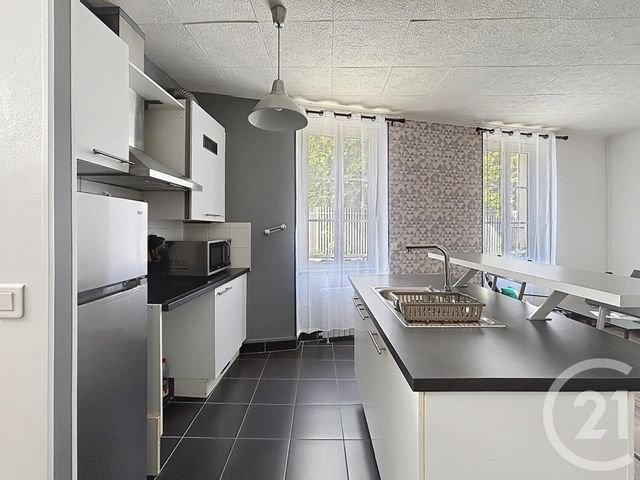 Appartement F2 &agrave; louer - 2 pi&egrave;ces - 43,11 m2 - Melun - 77 - ILE-DE-FRANCE