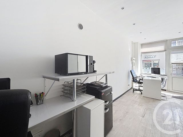 Commerce &agrave; louer - 20 m2 - 77 - ILE-DE-FRANCE