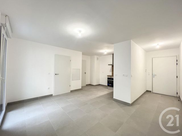 Appartement F2 &agrave; louer - 2 pi&egrave;ces - 40,80 m2 - Le Mee Sur Seine - 77 - ILE-DE-FRANCE