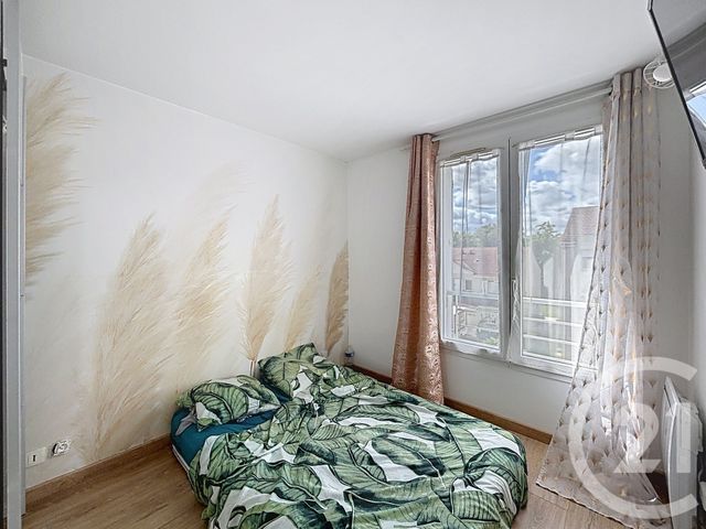 Appartement F4 &agrave; louer - 4 pi&egrave;ces - 73,45 m2 - Lieusaint - 77 - ILE-DE-FRANCE