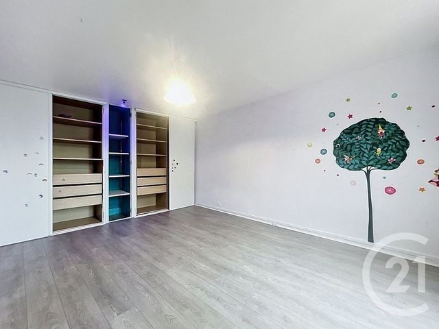 Appartement F3 &agrave; vendre - 3 pi&egrave;ces - 85 m2 - Melun - 77 - ILE-DE-FRANCE