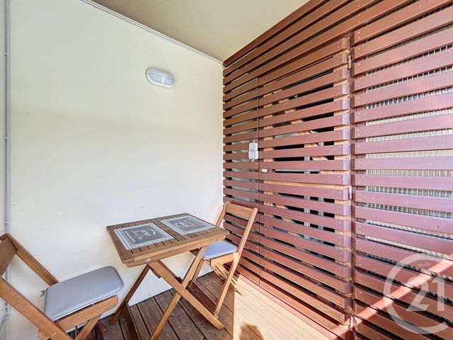 Appartement T1 &agrave; louer - 1 pi&egrave;ce - 25,94 m2 - Dammarie Les Lys - 77 - ILE-DE-FRANCE