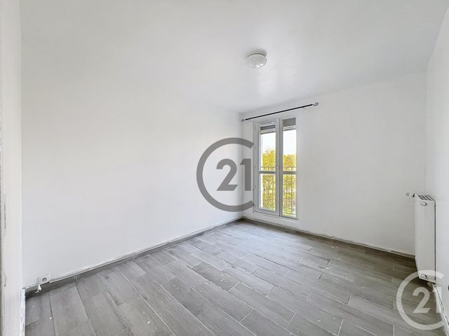Appartement F3 &agrave; louer - 3 pi&egrave;ces - 64 m2 - Melun - 77 - ILE-DE-FRANCE