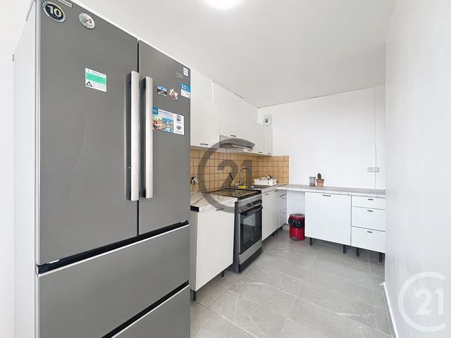 Appartement F3 &agrave; louer - 3 pi&egrave;ces - 64 m2 - Melun - 77 - ILE-DE-FRANCE
