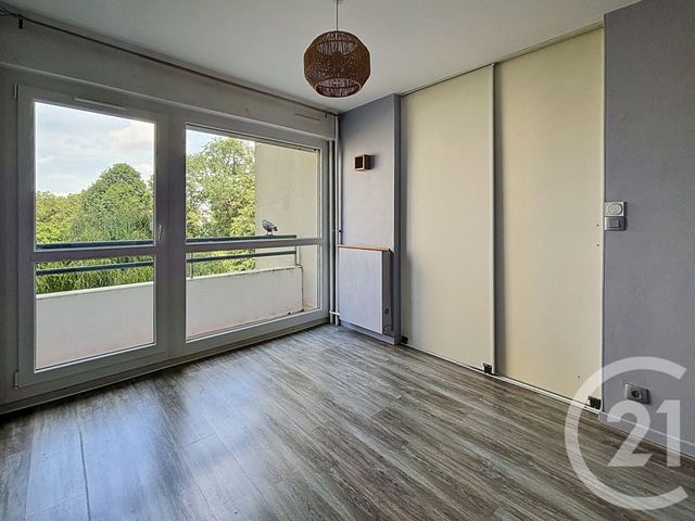Appartement F2 &agrave; louer - 2 pi&egrave;ces - 43 m2 - Le Mee Sur Seine - 77 - ILE-DE-FRANCE
