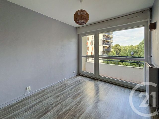 Appartement F2 &agrave; louer - 2 pi&egrave;ces - 43 m2 - Le Mee Sur Seine - 77 - ILE-DE-FRANCE