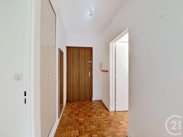 Appartement F2 &agrave; vendre - 2 pi&egrave;ces - 41,79 m2 - Vaux Le Penil - 77 - ILE-DE-FRANCE