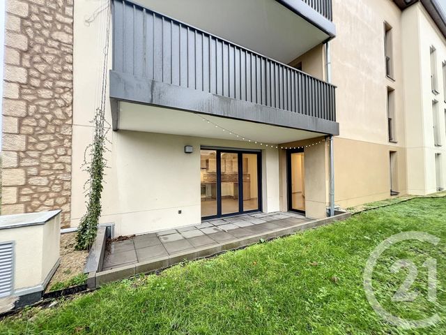 Appartement F3 &agrave; louer - 3 pi&egrave;ces - 61,35 m2 - Dammarie Les Lys - 77 - ILE-DE-FRANCE