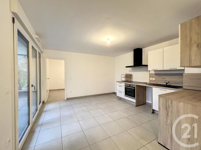 Appartement F3 &agrave; louer - 3 pi&egrave;ces - 61,35 m2 - Dammarie Les Lys - 77 - ILE-DE-FRANCE
