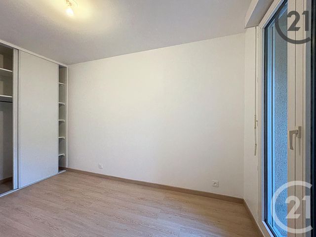 Appartement F3 &agrave; louer - 3 pi&egrave;ces - 69,84 m2 - Melun - 77 - ILE-DE-FRANCE