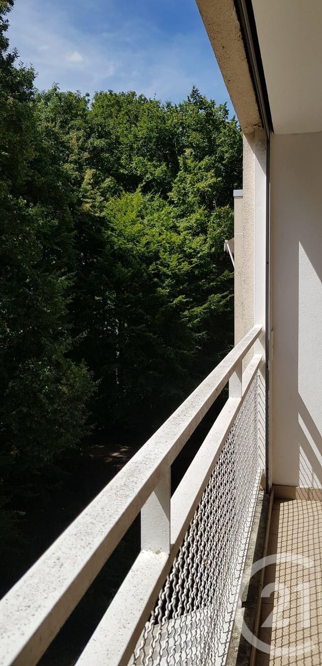 Appartement F3 &agrave; louer - 3 pi&egrave;ces - 64,30 m2 - Vaux Le Penil - 77 - ILE-DE-FRANCE