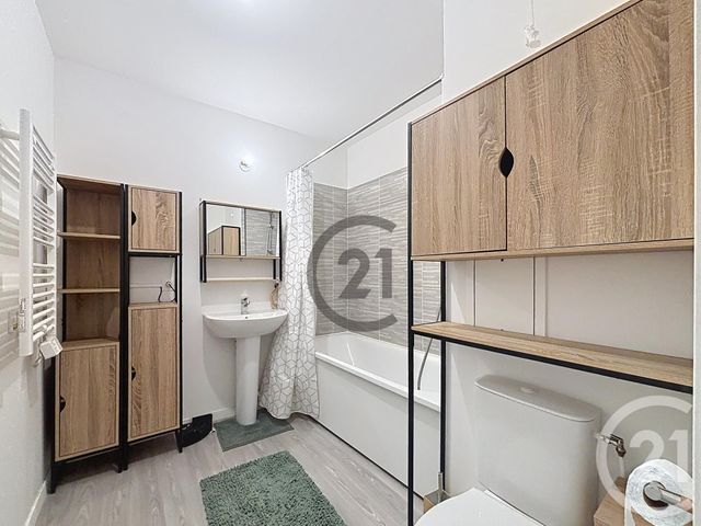Appartement &agrave; louer - 2 pi&egrave;ces - 40,37 m2 - Le Mee Sur Seine - 77 - ILE-DE-FRANCE