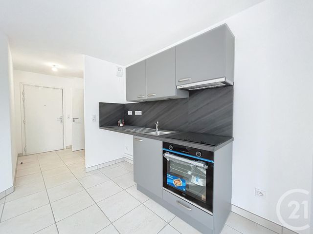 Appartement &agrave; louer - 2 pi&egrave;ces - 41,55 m2 - Dammarie Les Lys - 77 - ILE-DE-FRANCE