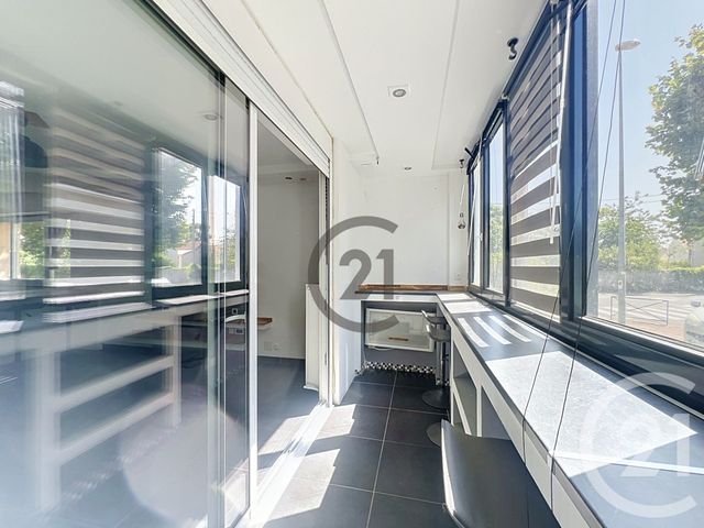 Appartement F3 &agrave; louer - 3 pi&egrave;ces - 64 m2 - Melun - 77 - ILE-DE-FRANCE