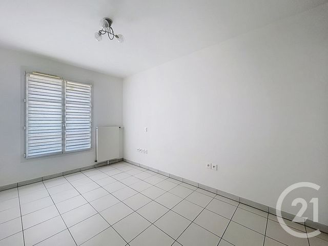 Appartement F3 &agrave; vendre - 3 pi&egrave;ces - 58,11 m2 - Rubelles - 77 - ILE-DE-FRANCE