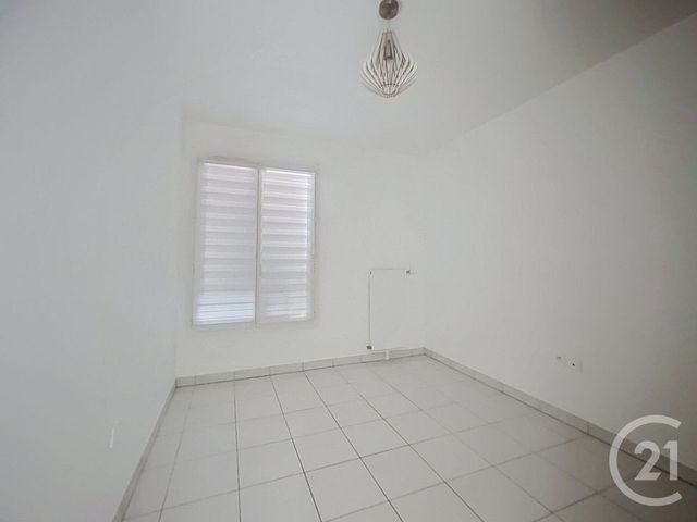 Appartement F3 &agrave; vendre - 3 pi&egrave;ces - 58,11 m2 - Rubelles - 77 - ILE-DE-FRANCE